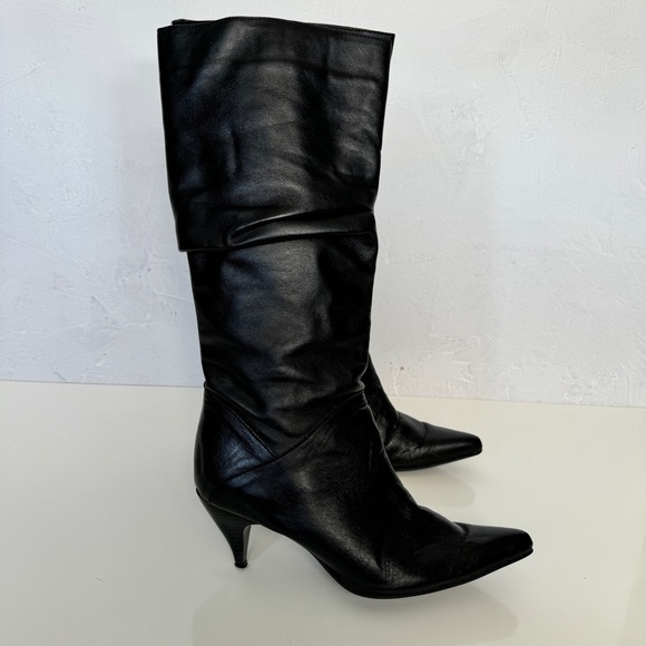 VINTAGE BASEMENT Slouchy Boots EU 37 Black Leather Kitten Heel Pointed Toe Y2K - Picture 2 of 15